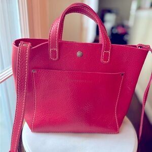 Portland Leather Crossbody in Sugar Pebbled